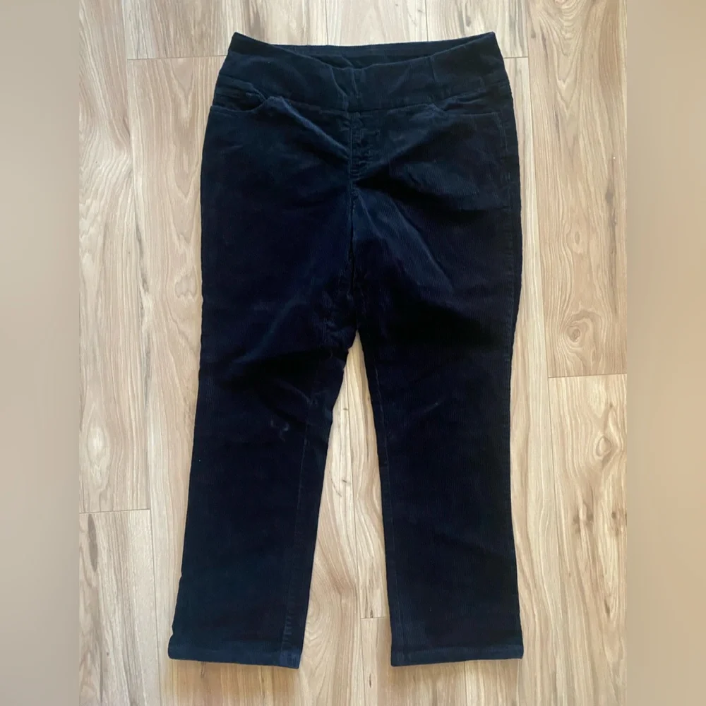 D & CO. Denim + Company Black Corduroy Pull On Pants Size 10P - Picture 11 of 16